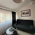 Apartment Downtown *
