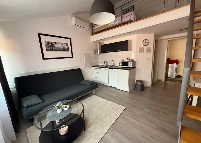 Downtown Apartmán *