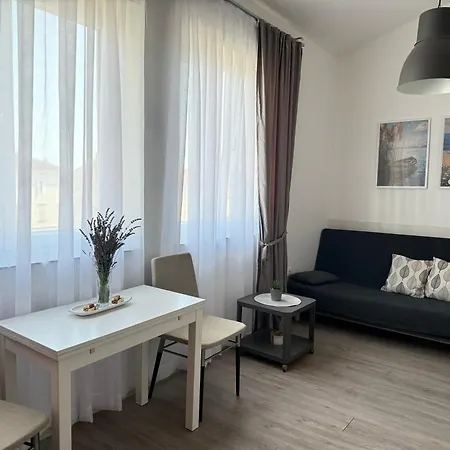 Apartman Downtown Póla