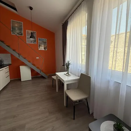 Apartament Downtown Pula