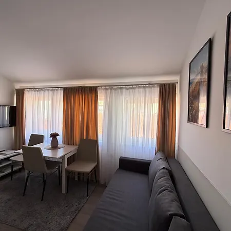 Apartman Downtown Póla