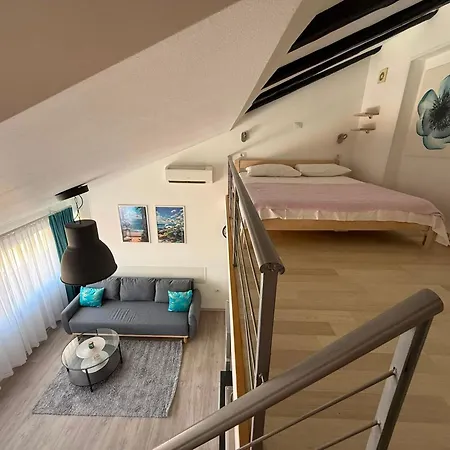 Downtown Apartment