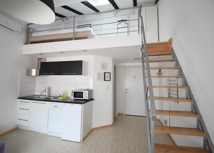 Downtown Apartman *